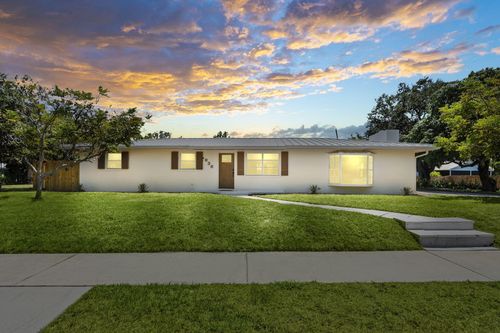 636 Ne Waverly Ter, Jensen Beach, FL, 34957-6151 | Card Image