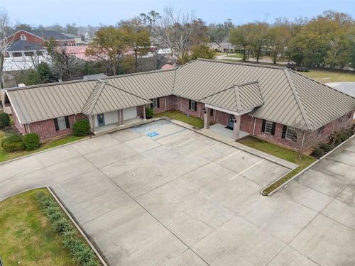 3111 Ryan St, Lake Charles, LA, 70601-8514 | Card Image