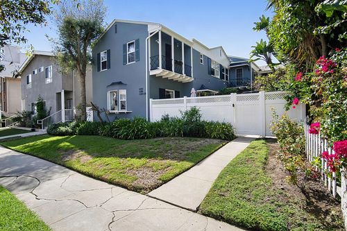 1123 Glenville Drive, Los Angeles, CA, 90035 | Card Image