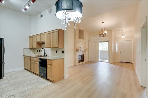 2152-8985 S Durango Dr, Las Vegas, NV, 89113-6117 | Card Image