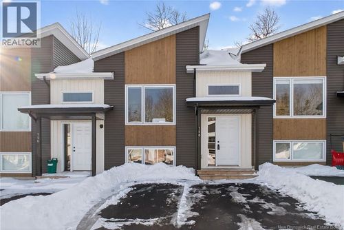 148 Donat Cres, Dieppe, NB, E1A9L4 | Card Image