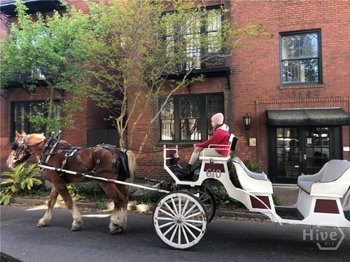 1b-111 Lincoln St, Savannah, GA, 31401-3453 | Card Image