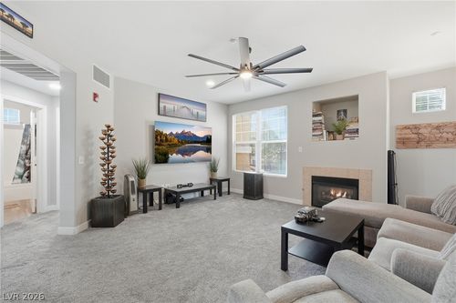 unit-2123-5855 Valley Dr, North Las Vegas, NV, 89031-3635 | Card Image