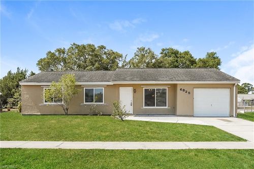 6825 Appomattox Dr, North Port, FL, 34287-1800 | Card Image