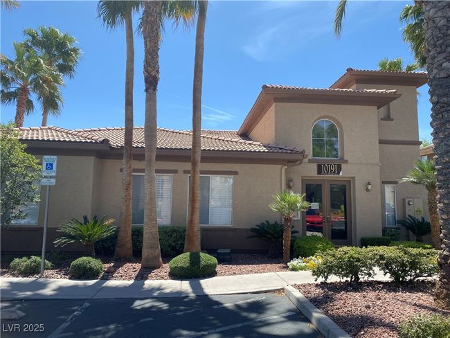 UNIT-202 - 10190 Deerfield Beach Ave, Condo with 2 bedrooms, 2 bathrooms and null parking in Las Vegas NV | Image 29
