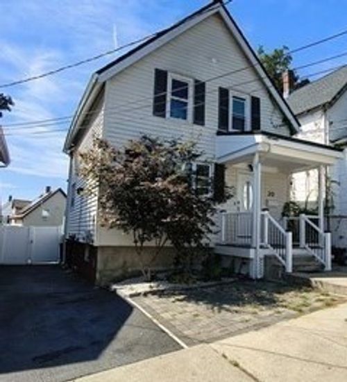 20 Pleasant View, Everett, MA, 02149 | Card Image