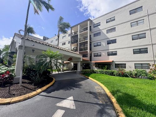 500-701 Nw 19th St, Fort Lauderdale, FL, 33311-4041 | Card Image
