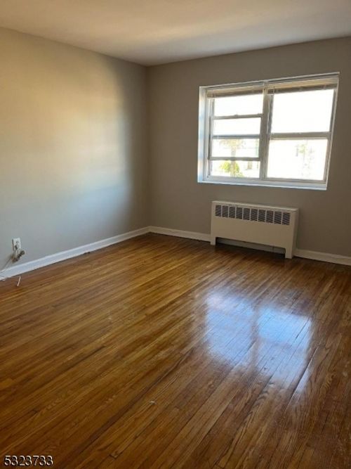 5-15 Fairview Ave, South Orange, NJ, 07079-2532 | Card Image