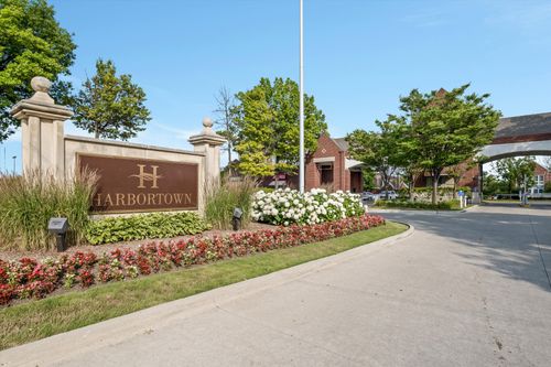 apt-1103-250 E Harbortown Dr, Detroit, MI, 48207-5012 | Card Image