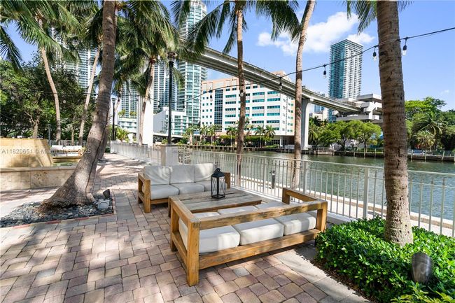 APT-707 - 31 Se 5 Th St, Condo with 1 bedrooms, 1 bathrooms and null parking in Miami FL | Image 35