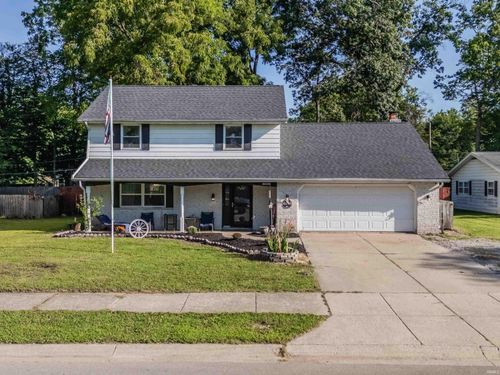 6923 Mowhawa Dr, Fort Wayne, IN, 46815-7955 | Card Image