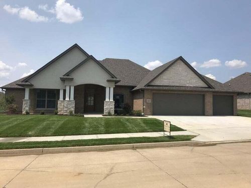 5923 Screaming Eagle Ln, COLUMBIA, MO, 65201-7695 | Card Image