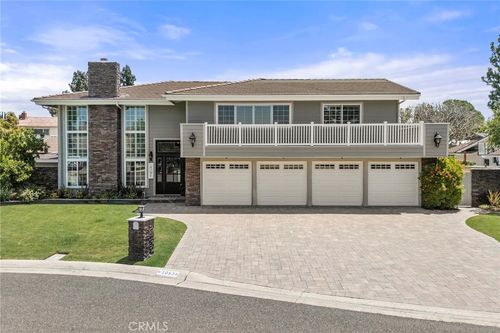 10536 Beardsley Cir, Villa Park, CA, 92861-5301 | Card Image