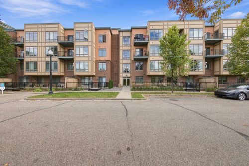 110-1070 Grandview Court Ne, Columbia Heights, MN, 55421 | Card Image