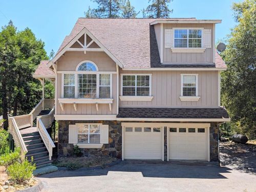 12021 Valenta Way, Groveland, CA, 95321-9407 | Card Image