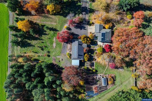 30303 Bellfountain Rd, Corvallis, OR, 97333-9596 | Card Image