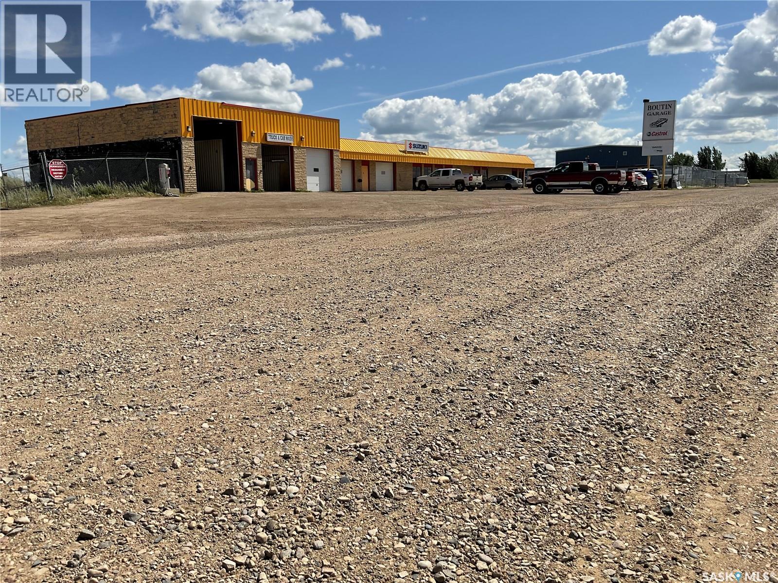 Commercial Sale in Wakaw 2