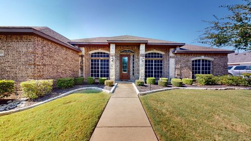 1325 Canary Ln, Forney, TX, 75126-7495 | Card Image