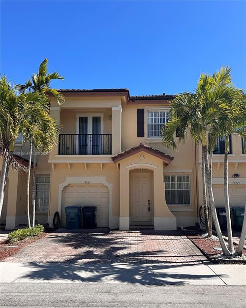 13261 Sw 127th Ct, Miami, FL, 33186-6361 | Card Image