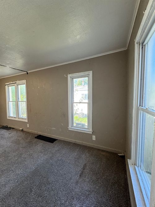 3217 Arlene Ave, Flint, MI, 48503-3213 | Card Image