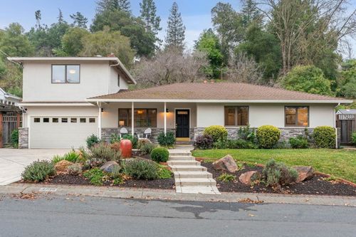 3235 Camino Colorados, Lafayette, CA, 94549-5604 | Card Image