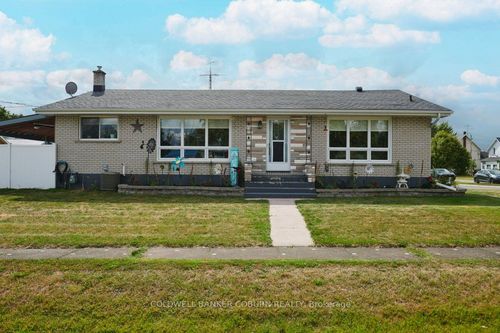 71 Fifth St E, South Dundas, ON, K0C1X0 | Card Image