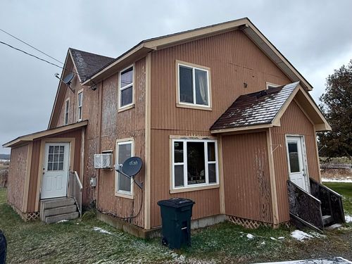 290 Tetreault Rd, Newport Ctr, VT, 05857-9631 | Card Image