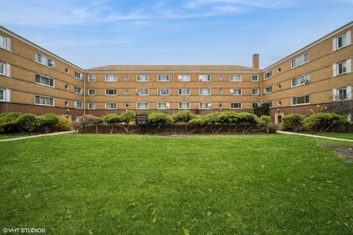 1n-1110 N Harlem Avenue, River Forest, IL, 60305 | Card Image