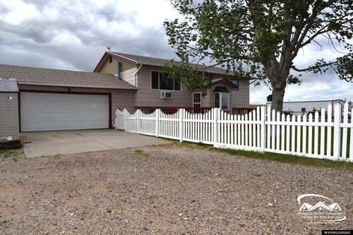 27 Dunham Rd, Rolling Hills, WY, 82637-9649 | Card Image