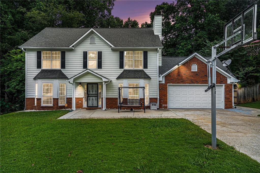 Maple Walk Ct, Lawrenceville, GA 30044