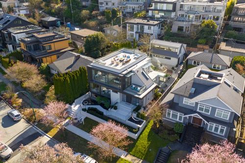 3489 Puget Dr, Vancouver, BC, V6L2T6 | Card Image