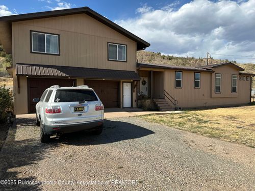 205 Highlands Ln, Ruidoso Downs, NM, 88346-5003 | Card Image