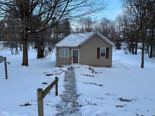 117 S Swain St, Ingalls, IN, 46048-9675 | Card Image