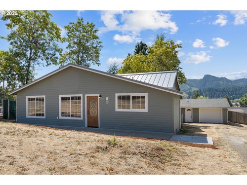 160 E Fifth Ave, Sutherlin, OR, 97479-9519 | Card Image
