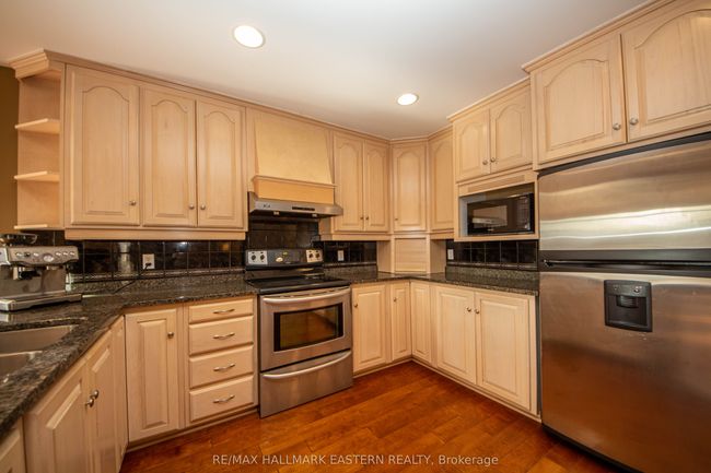 1740 Waddell Ave, House other with 4 bedrooms, 5 bathrooms and 4 parking in Peterborough ON | Image 7