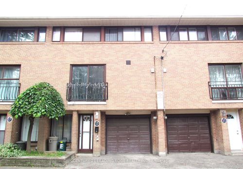 7-15 Inlet Mews, North York, ON, M3M3J8 | Card Image