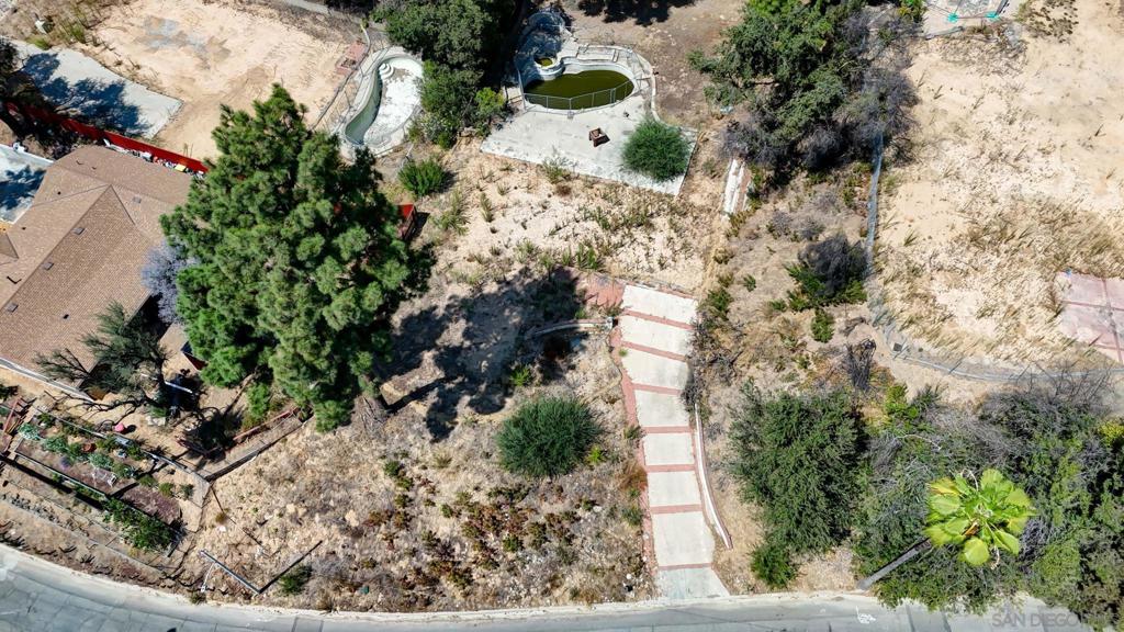 Land in Altadena 4