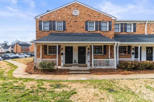 apt-j-1336 Green Oaks Ln, Charlotte, NC, 28205-8332 | Card Image