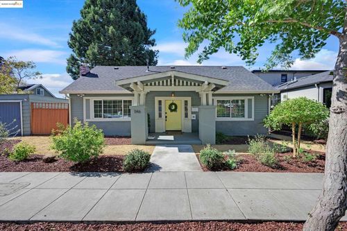 1146 Masonic Ave, Albany, CA, 94706-2328 | Card Image