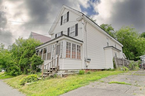374 Hancock St, Bangor, ME, 04401-5508 | Card Image