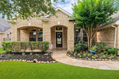 Be ready to be impressed! Check out the flagstone walkway | Image 3