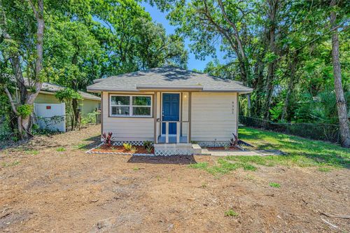 8305 N Klondyke Street, TAMPA, FL, 33604 | Card Image
