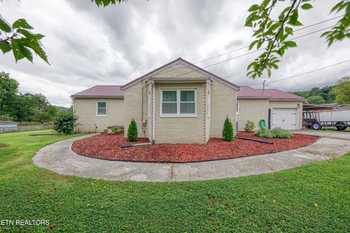 710 Lantana Ln, Clinton, TN, 37716-4700 | Card Image
