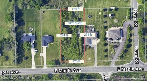 4241 E Maple Ave, Grand Blanc, MI, 48439-3403 | Card Image