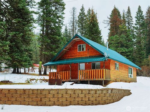 61515 Highway 204, Weston, OR, 97886-6025 | Card Image