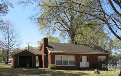 610 E Maryland Ave, Bessemer City, NC, 28016-2322 | Card Image