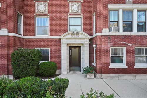 apt-3-402 S Lombard Ave, Oak Park, IL, 60302-4242 | Card Image