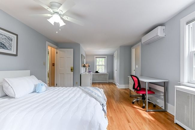 318 Fisher St, House other with 4 bedrooms, 4 bathrooms and 6 parking in Walpole MA | Image 22