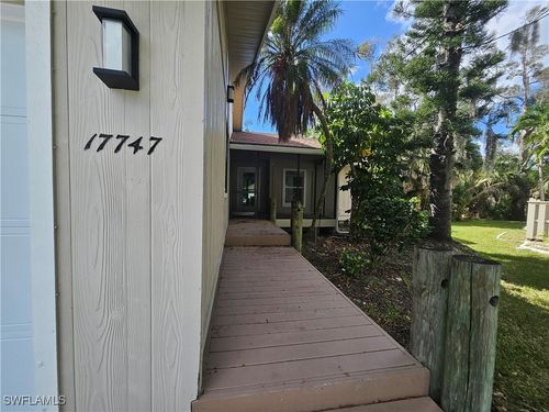 17747 Port Boca Ct, FORT MYERS, FL, 33908-7103 | Card Image
