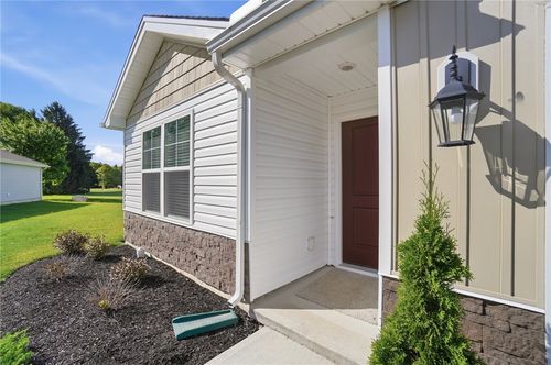 125 Arlington Drive, Eaton, OH, 45320 | Card Image